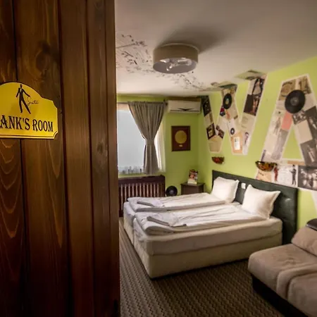 Tihiat Kut Complex 3* Kjustendil