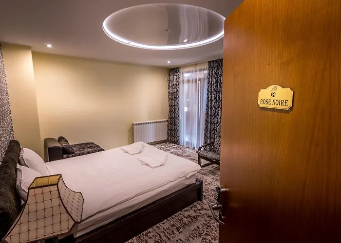 Tihiat Kut Complex Konukevi Köstendil